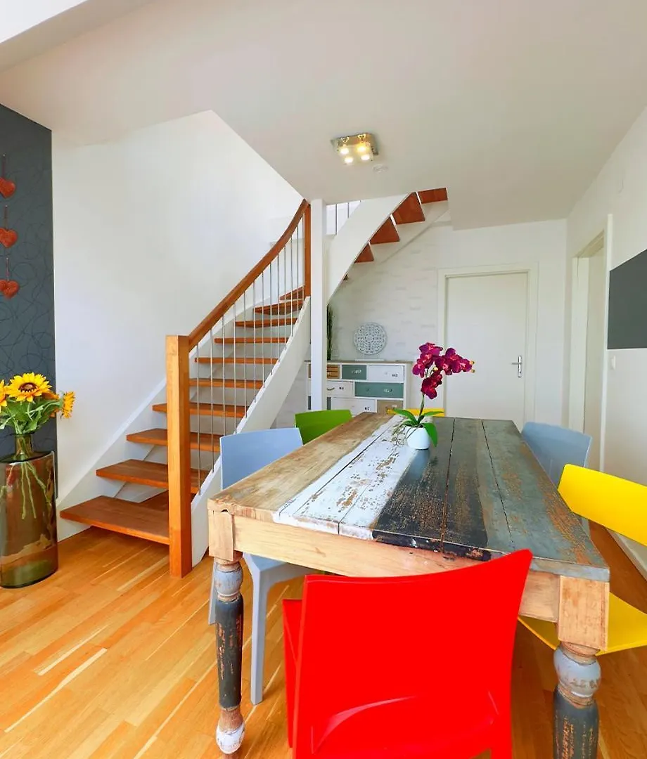 Elegant Duplex Danube Canal 비엔나