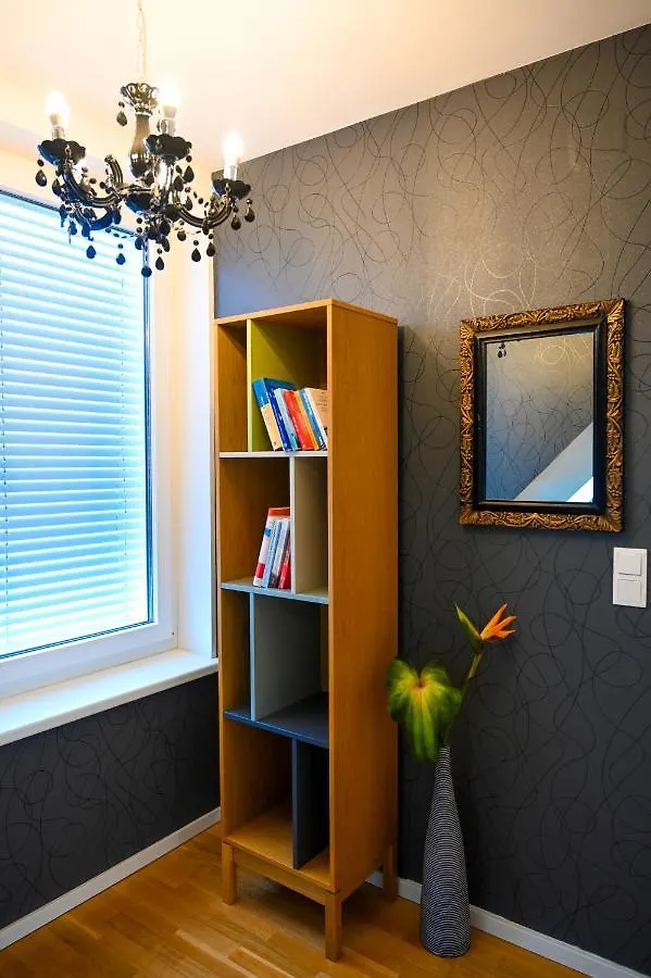 Apartment Elegant Duplex Danube Canal Vienna